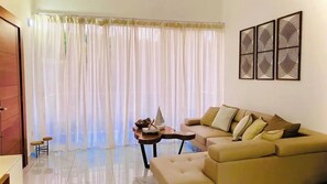 Living area - Perfect tropical island getaway!

 (Las Terrenas)