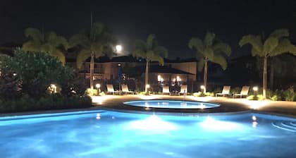 Pili Mai Family Fun Condo, AC, Game Room, 2 Bedroom, 2.5 Bath, Sleeps 6