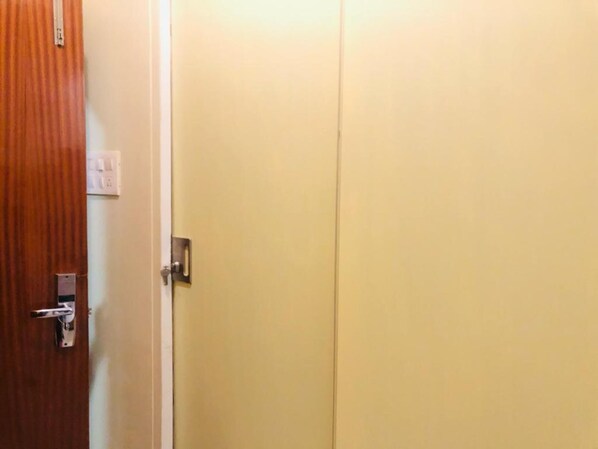 Double Room | Free WiFi