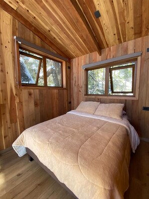 2 kamar tidur, kedap suara, dan Wi-Fi gratis