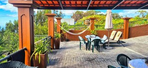 Outdoor dining - GuestReady - Quinta das Estrelas (Ribeira Brava)