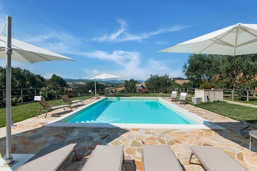 Villa in Ostra Vetere with Pool and Jacuzzis