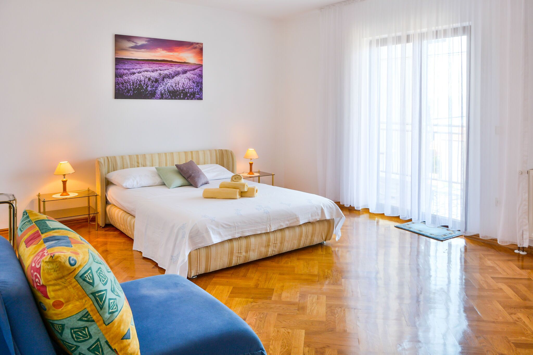 3 chambres, fer et planche à repasser, Wi-Fi gratuit