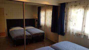 2 bedrooms, free WiFi