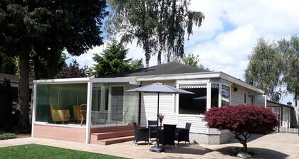 Glass Veranda Chalet in nature