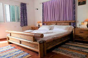 4 bedrooms, free WiFi