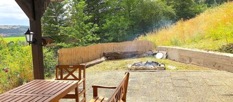 Ferienhaus en Schöntal mit Garten