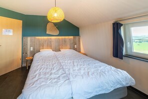 10 slaapkamers, reisbedje, gratis wifi