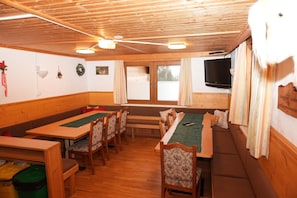 Dining - Apartment in Hippach near Ski Slopes (Hippach)