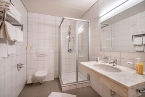 Douche, séchoir à cheveux