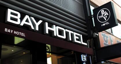 Bay hotel