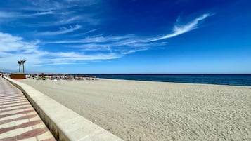 Aan het strand