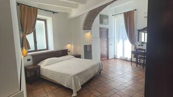 4 chambres, Wi-Fi, draps fournis