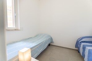 1 bedroom, WiFi - Apartment near Baia Verde Beach (Baia Verde)