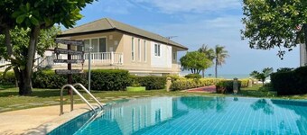 RIM Chaam By RoomQuest