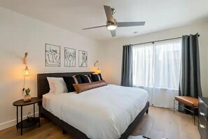 2 chambres, fer et planche à repasser, Wi-Fi gratuit, draps fournis