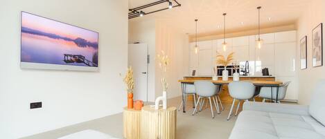 TV, offices