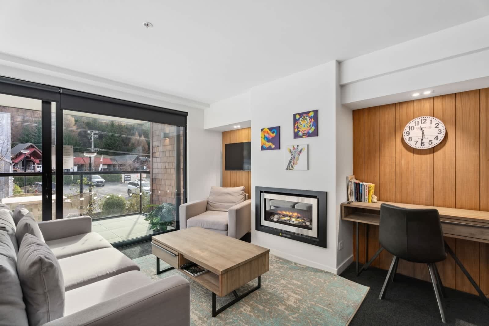 TV, fireplace, stereo, offices