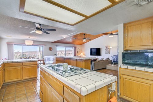 Bullhead City Home w/ Views, Close to Lake Mohave!