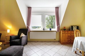 Fernseher, Stereoanlage