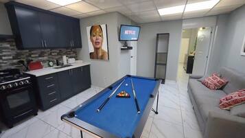 Appart'hÎtel Luxe, 1 grand lit et 1 canapé-lit | Literie de qualité supérieure, matelas mémoire de forme