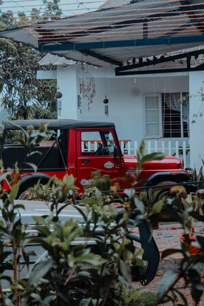 Front of property - Ward80 (Vythiri)