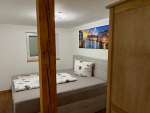 3 bedrooms, iron/ironing board, free WiFi, bed sheets - Holiday Home 'Ferienhaus 6 Personen' with Private Terrace, Private Garden and Wi-Fi (Weißensberg)