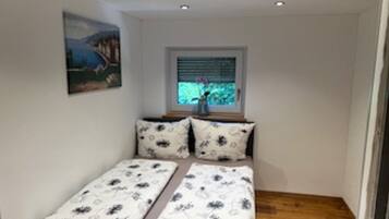 3 chambres, fer et planche Ă repasser, Wi-Fi gratuit, draps fournis