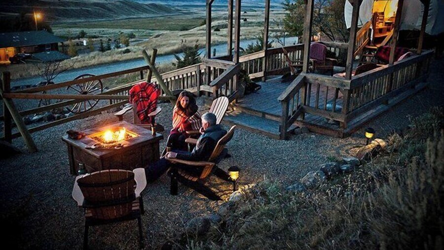 Chico Hot Springs Resort & Day Spa