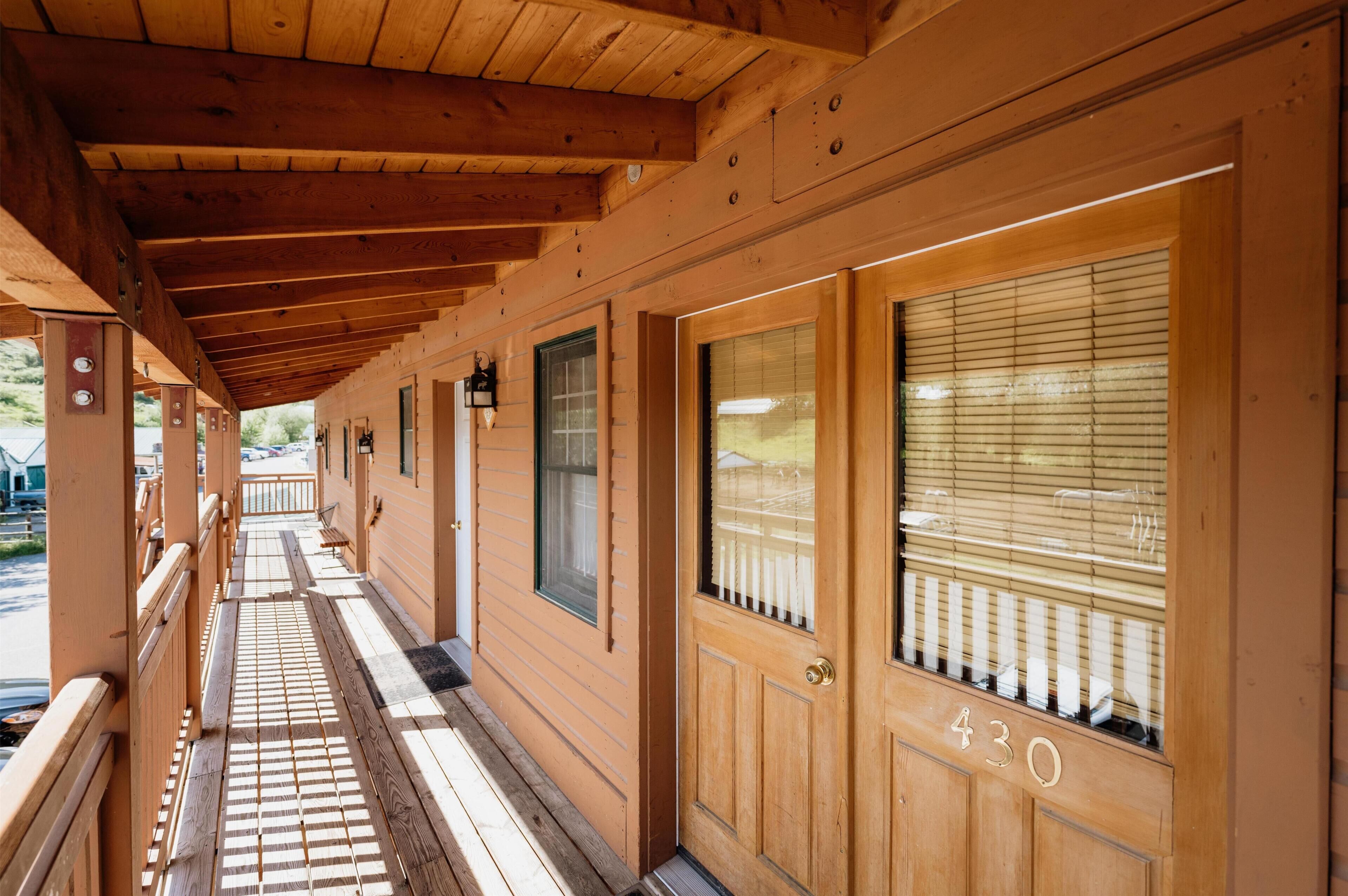 Zimmer, 2 Queen-Betten (Lower Lodge, full bathroom) | Ausblick vom Zimmer