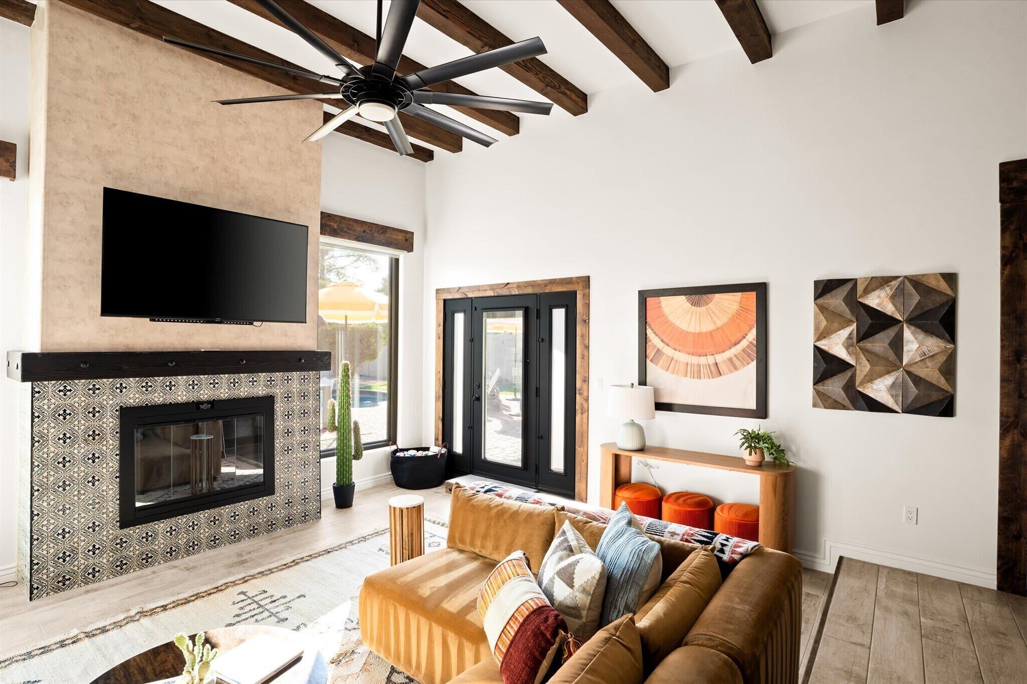 Televisie en een kantoor