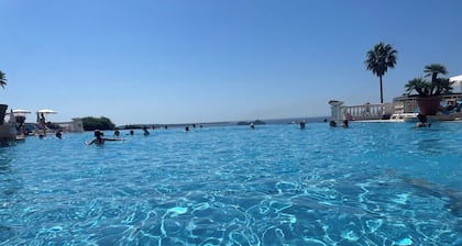 Sublime appartement Cannes avec terrasse vue Mer, 6 couchages, Climatisé, QLED