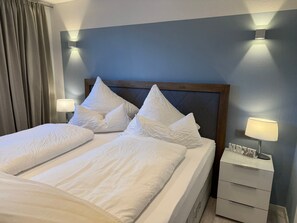 1 chambre, fer et planche à repasser, Wi-Fi gratuit, draps fournis