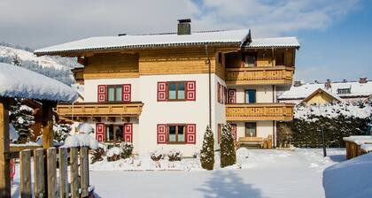 Wohnung 'Bartnelke' mit Bergblick, Balkon und Wi-Fi