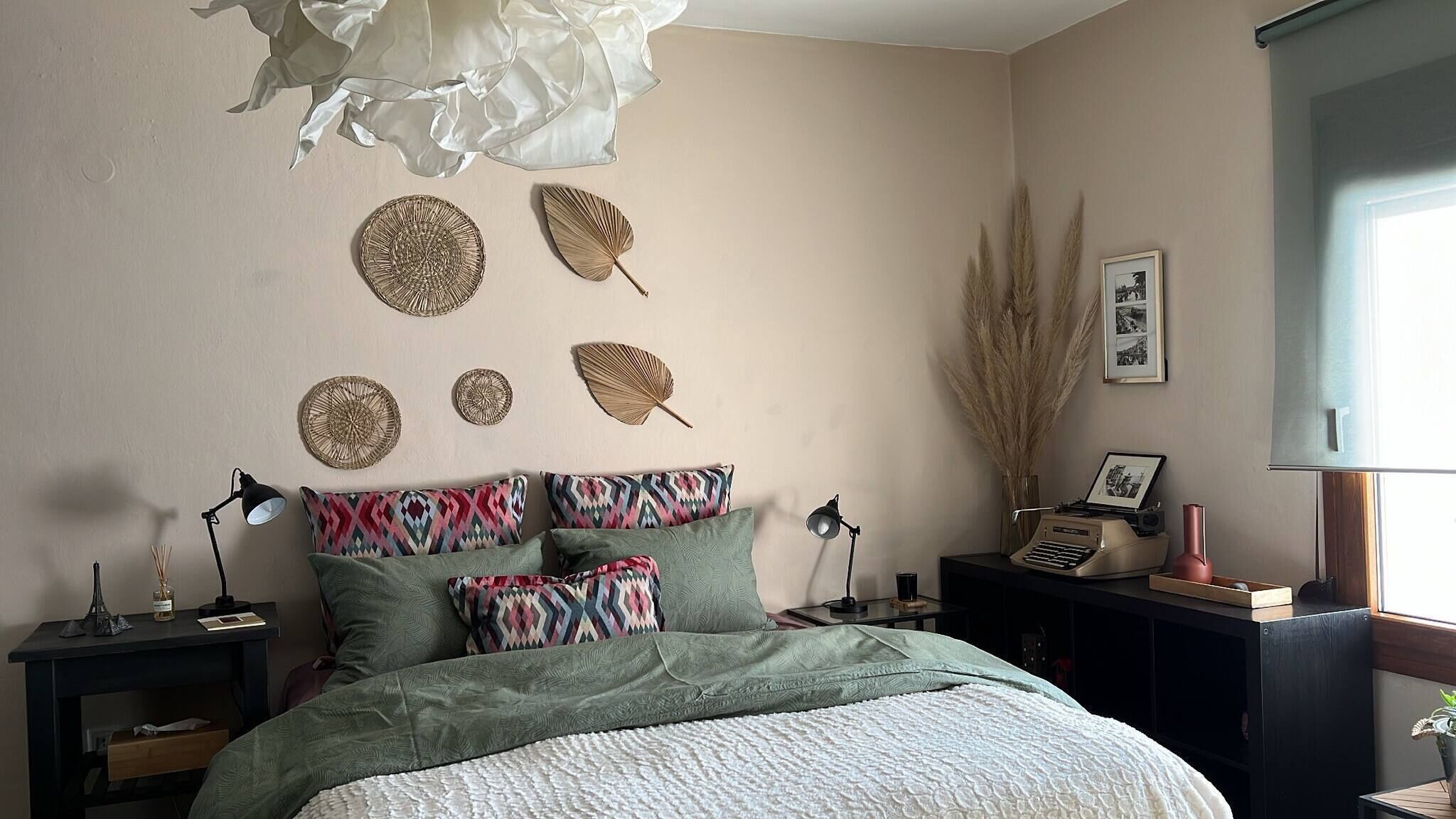 1 habitación, tabla de planchar con plancha, wifi y ropa de cama 