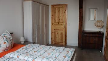 2 chambres, Wi-Fi gratuit, draps fournis
