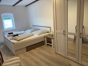 2 chambres, Wi-Fi gratuit, draps fournis