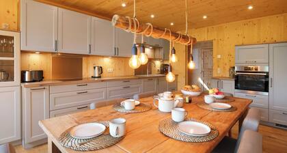 Ferienwohnung 'Im Teichland Linum' mit Seeblick, privater Terrasse und Wi-Fi