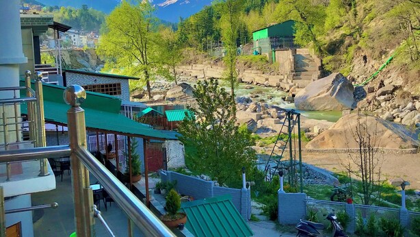 Royal tweepersoonskamer, uitzicht op rivier | Kameruitzicht