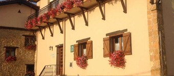 Aitonaren Etxea. A rural house to enjoy nature, golf, wine or cycling.