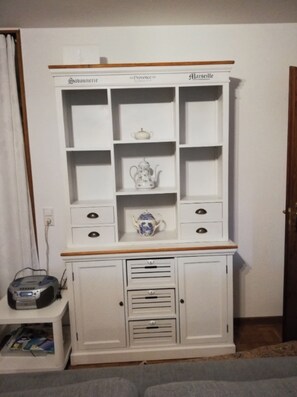 Interior - Apartment '2 Zimmer Appartement 43' with Balcony and Wi-Fi (Bad Krozingen)