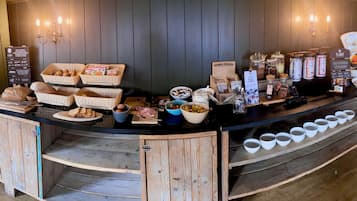 Tägliches inbegriffenes Frühstücksbuffet