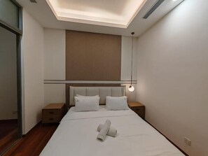 Deluxe Suite, 1 Bedroom, City View | 1 bedroom, free WiFi - Royce Residence by uBook (Kuala Lumpur)