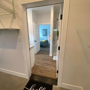 Apartment | 1 bedroom - Creek 15 min to Purgatory Garage Parking (Durango)