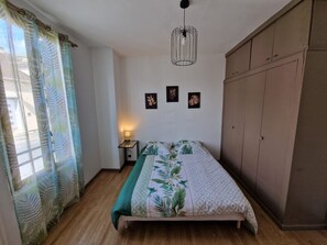 5 bedrooms, iron/ironing board, WiFi, bed sheets - At the heart of the Olympic Games (Saint-Denis)