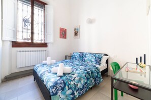 2 habitaciones, tabla de planchar con plancha, wifi y ropa de cama 