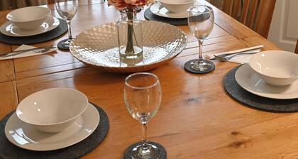 3 Bedroom House in Sandbach
10 mins walk from town centre
That's Amore House