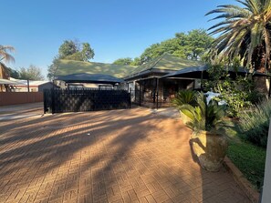Front of property - Seven Olives (Thabazimbi)