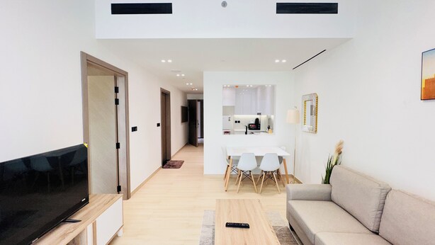 1 bedroom, iron/ironing board - OYO 1290 Home Fully Furnished 1bed Apartment @JVC (Dubai)