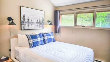 3 bedrooms, free WiFi, bed sheets